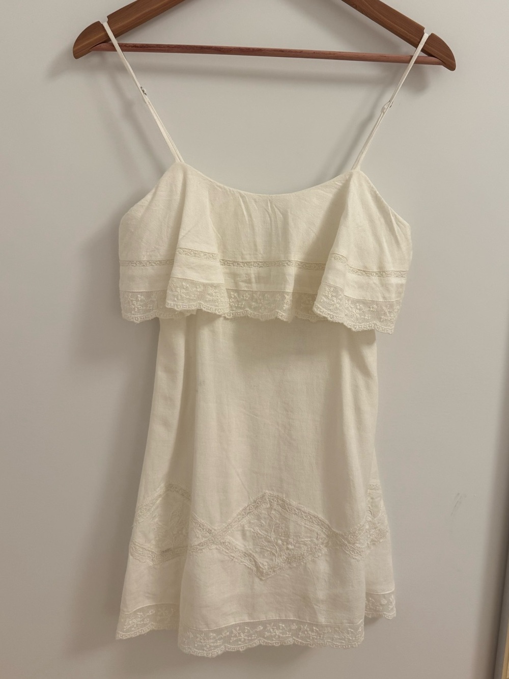 Zara Embroidered Short Dress in Ecru